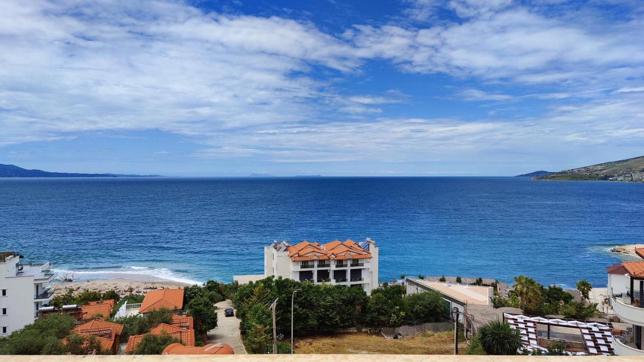B&G Holiday Sarande Bagian luar foto