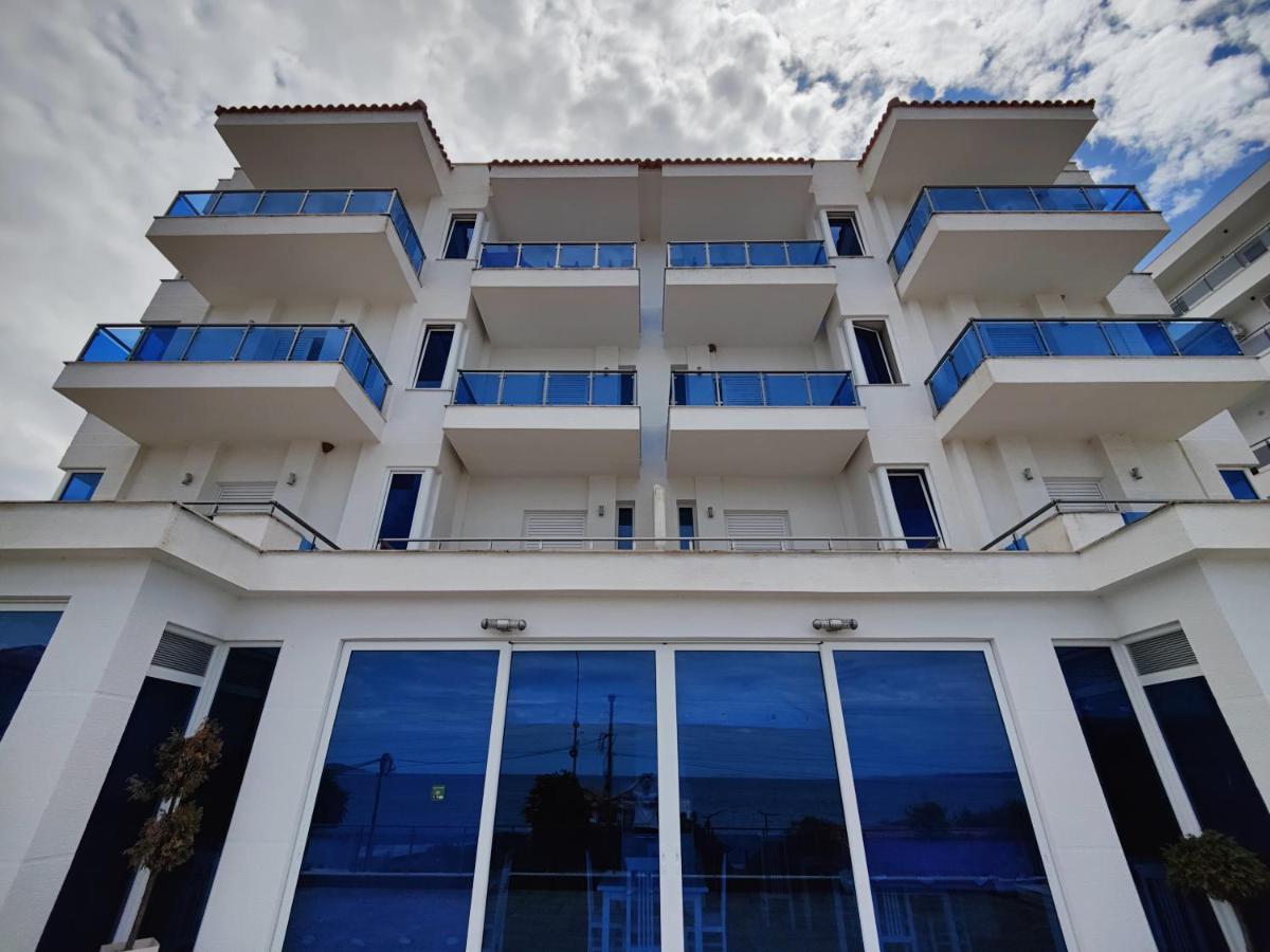 B&G Holiday Sarande Bagian luar foto