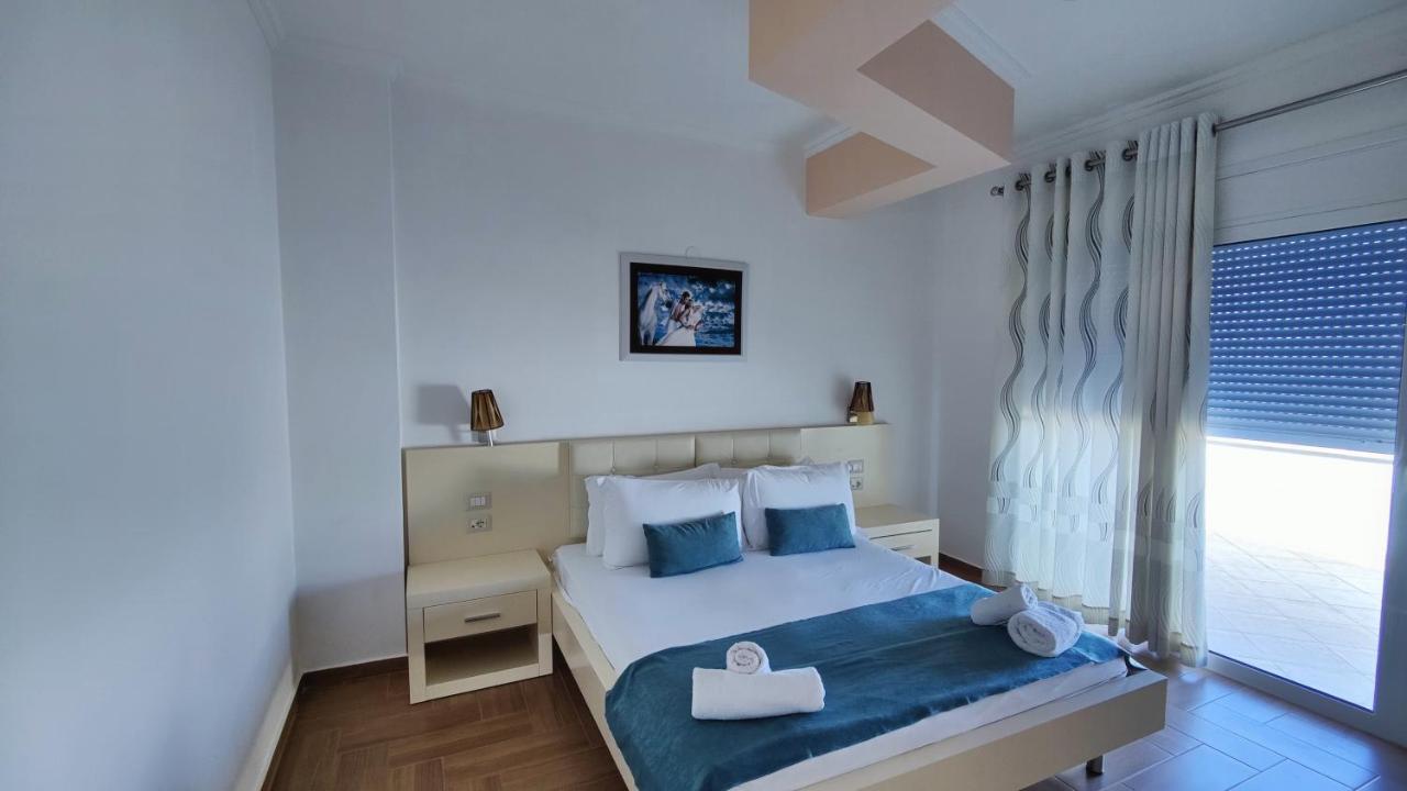 B&G Holiday Sarande Bagian luar foto